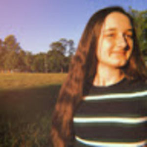 Meet your Posher, Lathia c